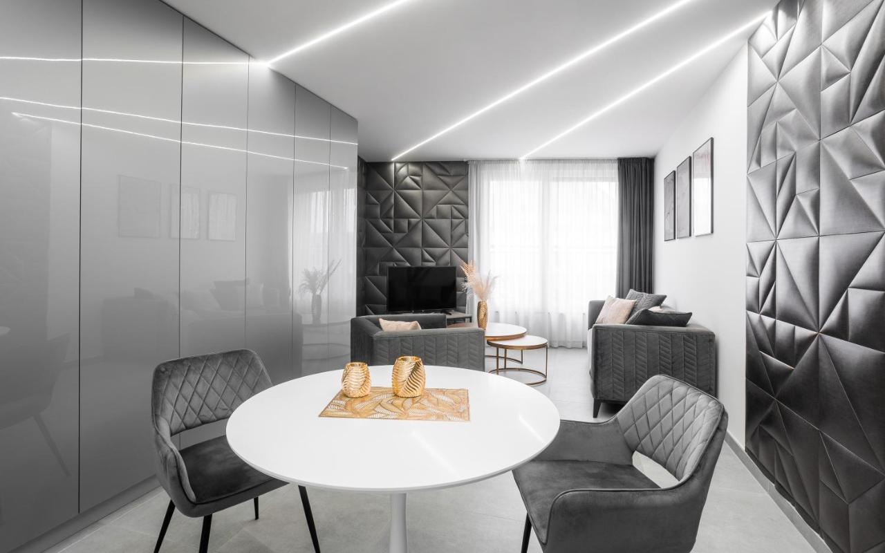 Avand Apartments Debreţin Exterior foto