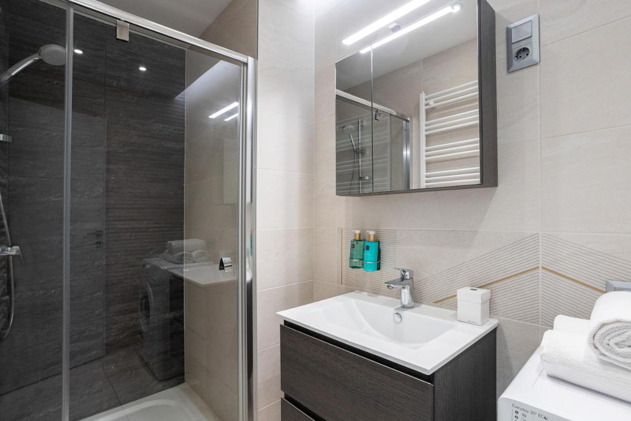 Avand Apartments Debreţin Exterior foto